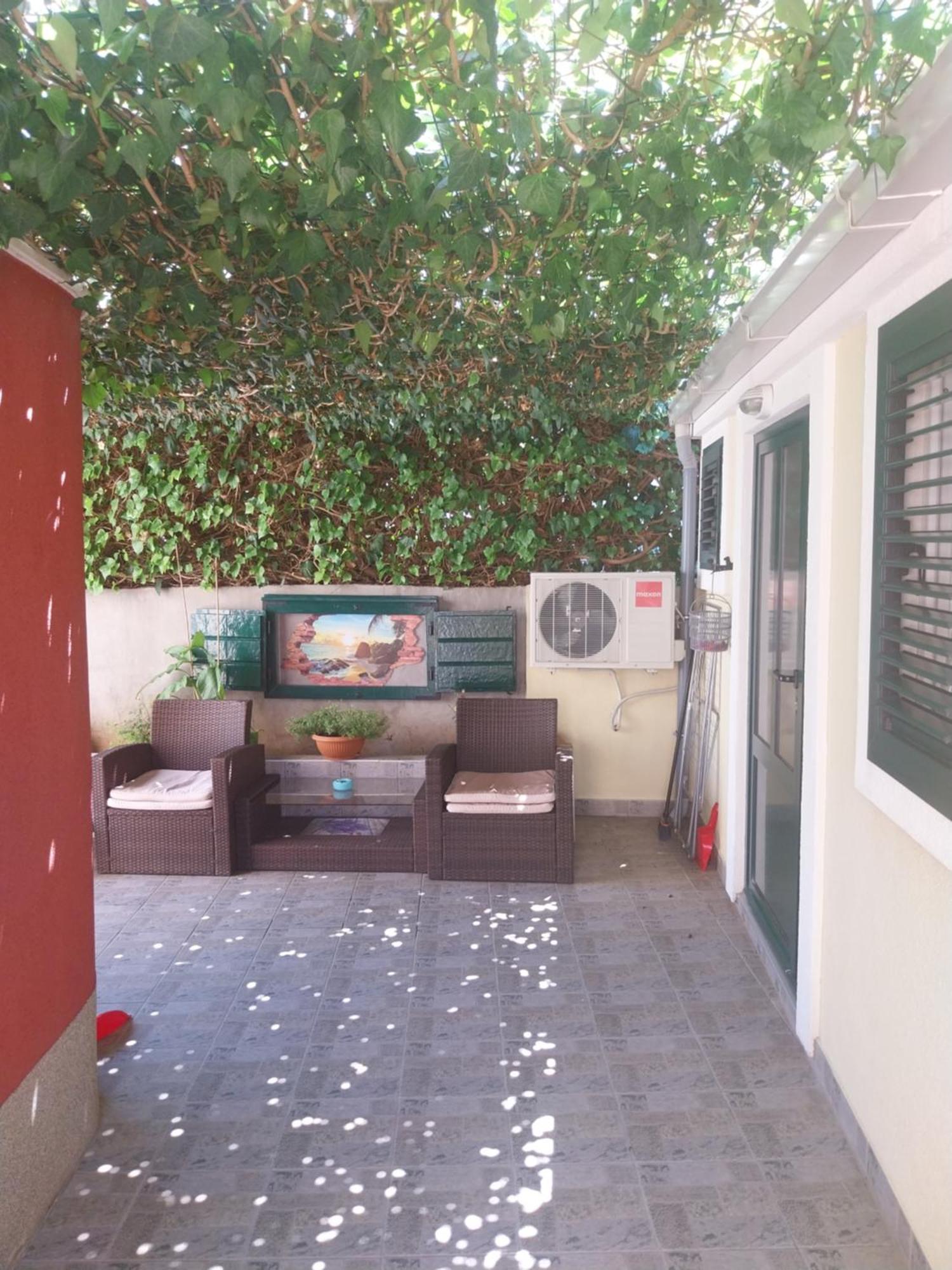 Villa Guliver Slatine Luaran gambar